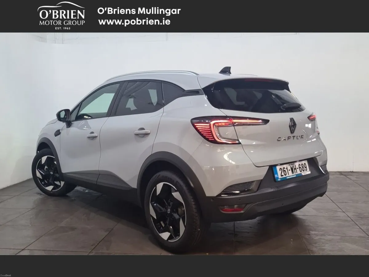Renault Captur techno TCe 115 ***Save €3,000*** - Image 3