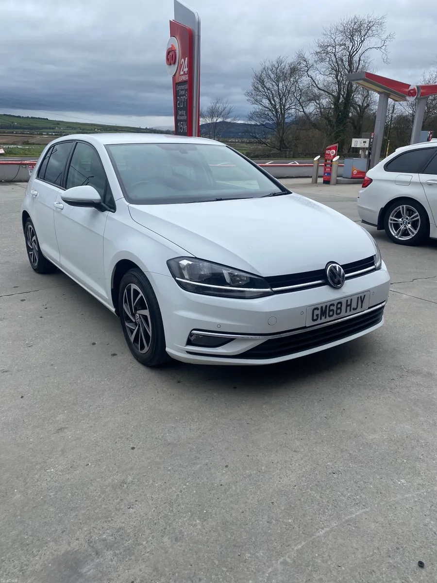 Volkswagen Golf 2019 - Image 1