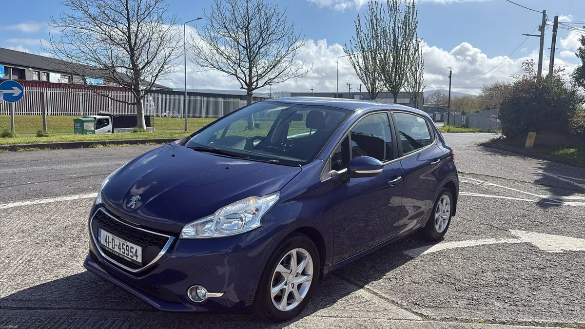 Peugeot 208 2014 - Image 3