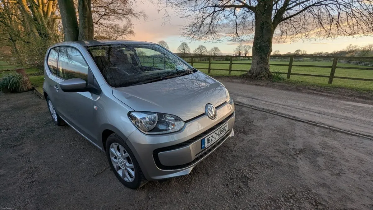 Volkswagen up! 1.0 75HP Man 3DR Michelin Tyres - Image 1