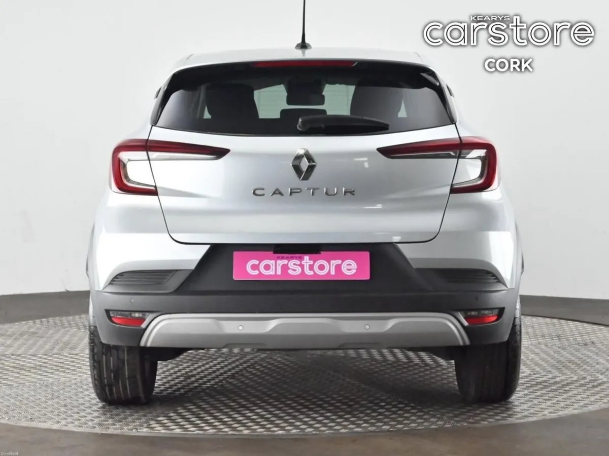 Renault Captur TCe 140 Auto Evolution - Image 4