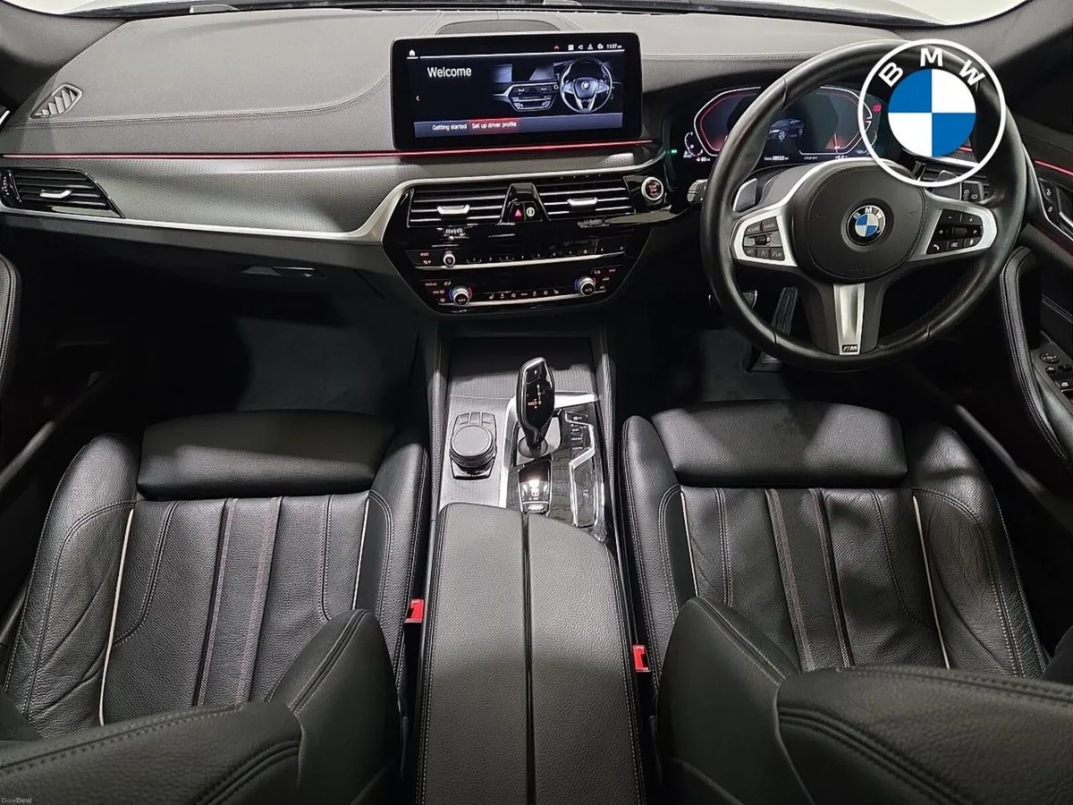 BMW 5-Series 520d M Sport Touring - Image 4