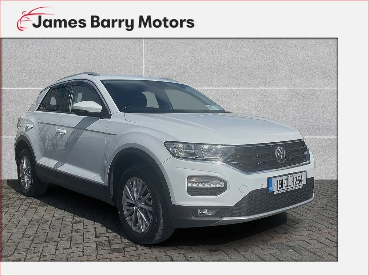 Volkswagen T-Roc 1.6 TDI 115bhp - Image 1