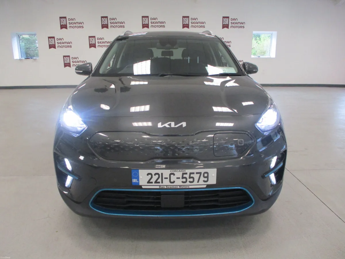 Kia e-Niro 2022-LEATHER-CAMERA-CARPLAY - Image 4