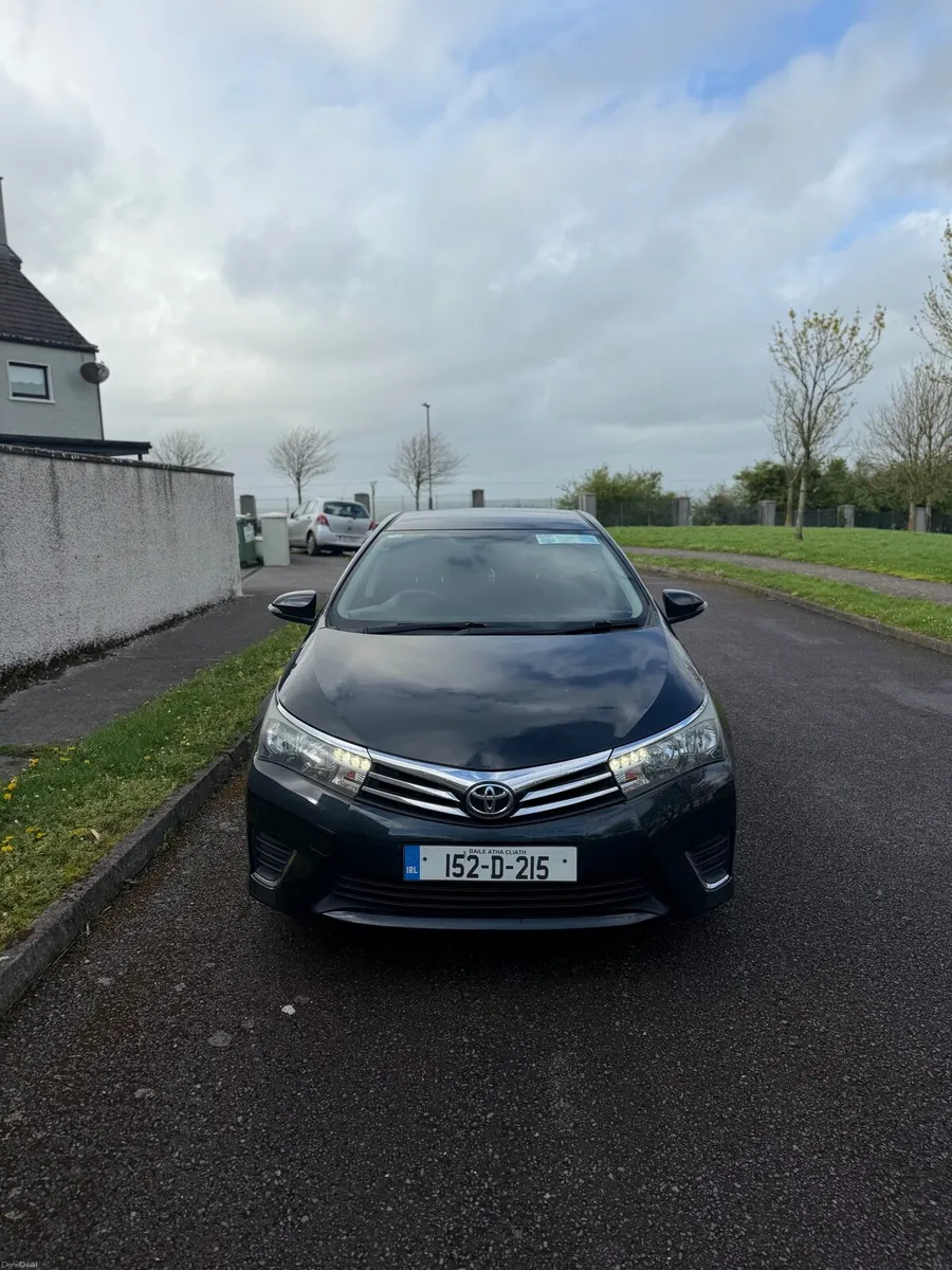Toyota Corolla, 14 month NCT, low kms, new service - Image 2