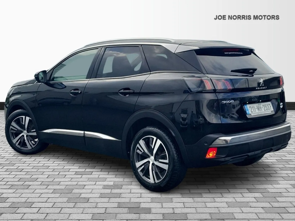 Peugeot 3008 ALLURE 1.5 BLUE HDI  130 - Image 3