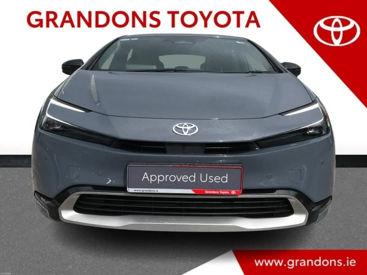 Toyota Prius PLUG-IN HYBRID - LOW MILEAGE - GRANDO - Image 5