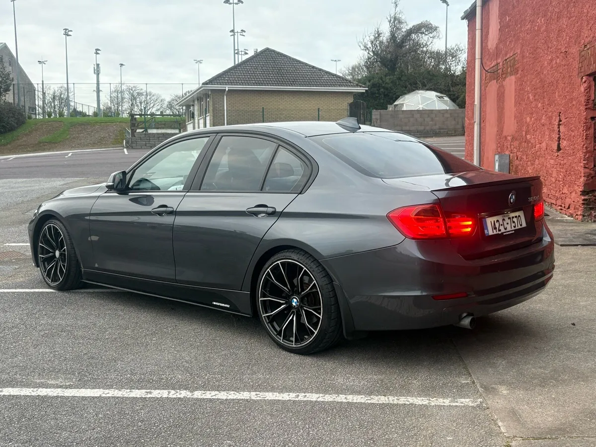 BMW 320d sport - Image 6