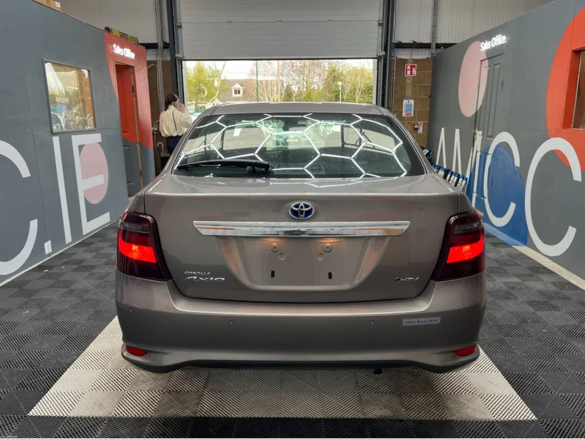 Toyota Corolla €25950! BRAND NEW! 2025 TOYOTA CORO - Image 3