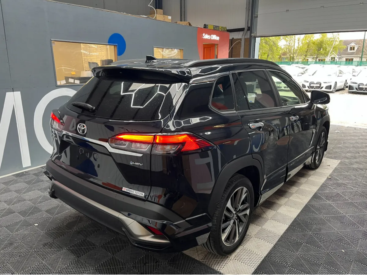 Toyota Corolla Cross €36950! 2025 TOYOTA COROLLA C - Image 2