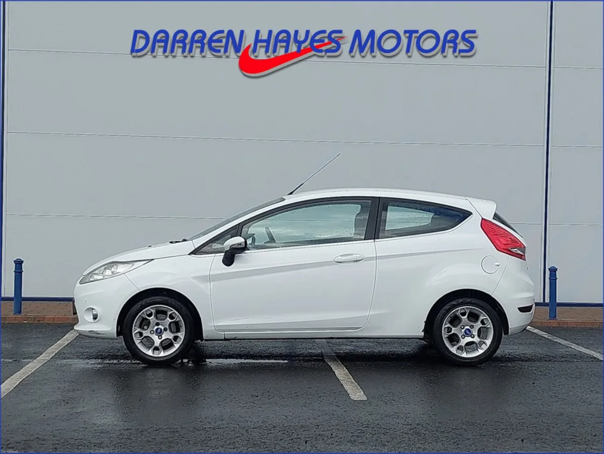 Ford Fiesta 1.25 ZETEC 82PS 3DR ARGENTO - Image 4