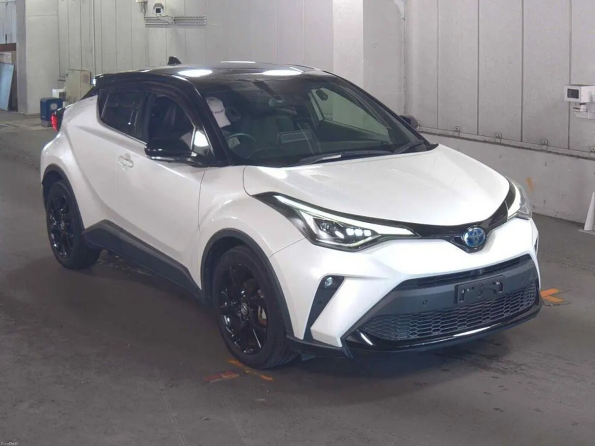 Toyota C-HR SOL NERO AUTOMATIC HYBRID 1.8 PETROL /
