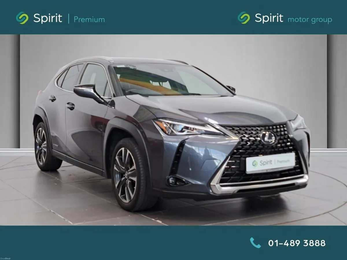 Lexus UX 250h Dynamic - Image 1