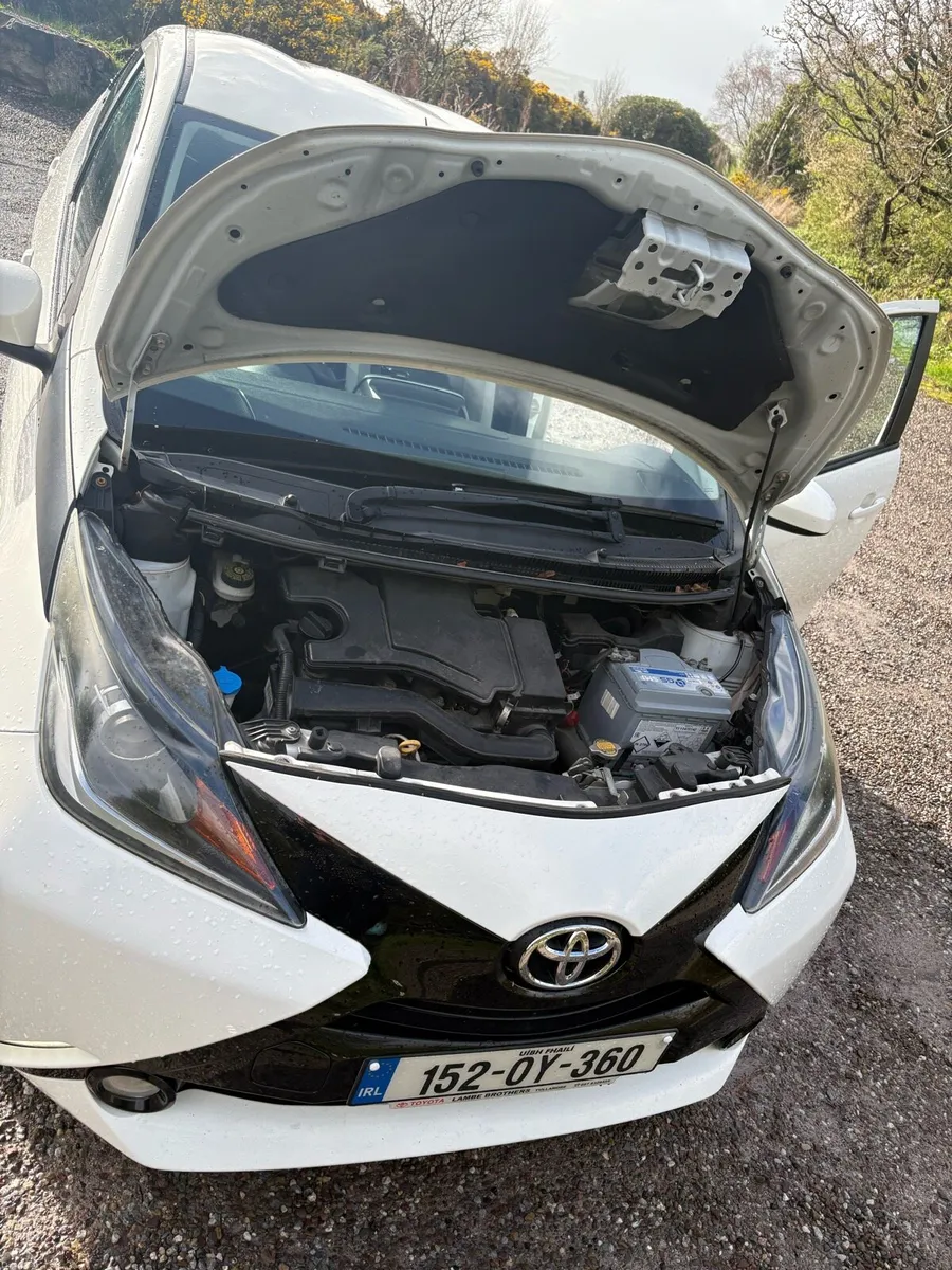 Toyota Aygo 2015 (152 reg) 1.0 litre X-PLAY Mk2 - Image 4