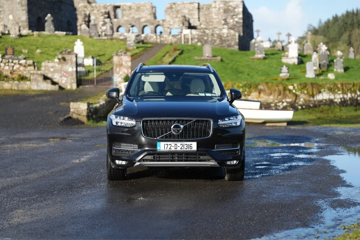 Volvo XC90 - Image 3
