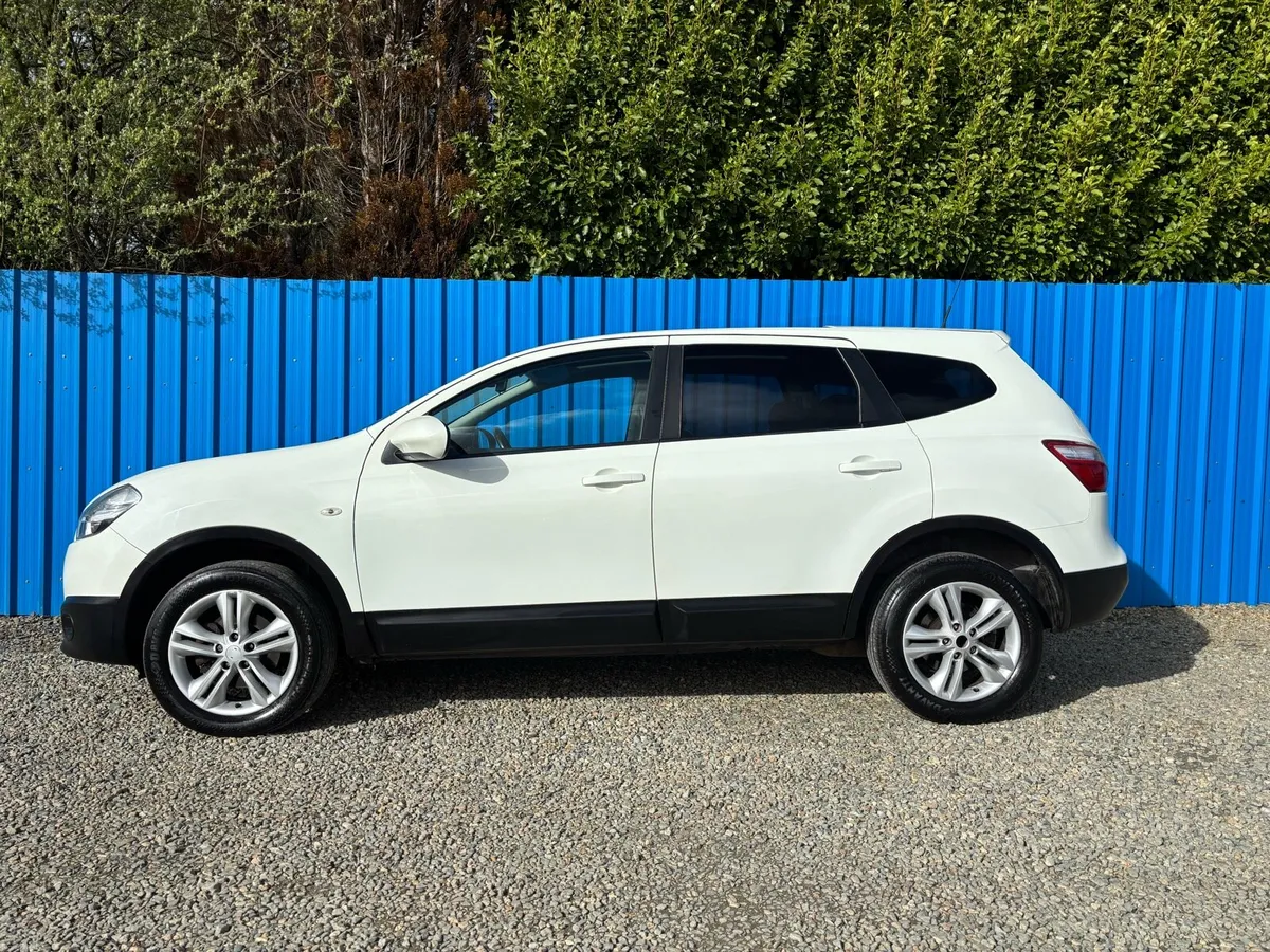 Nissan Qashqai +2 - Image 2