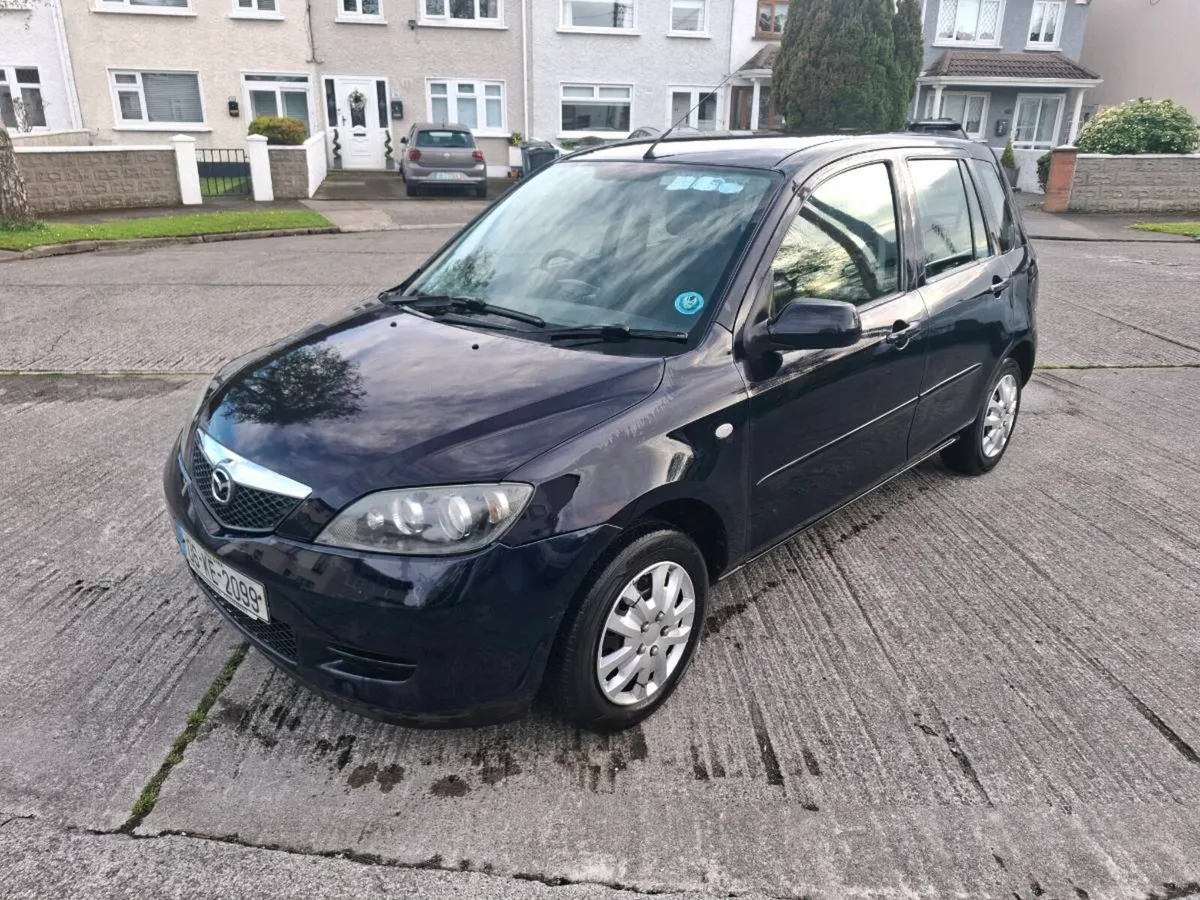 Mazda 2 - Image 2