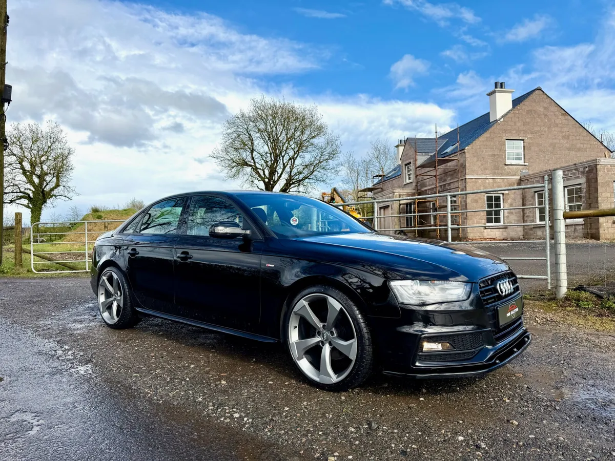 2014/142 Audi A4 S Line Black Edition 2.0 Tdi - Image 4