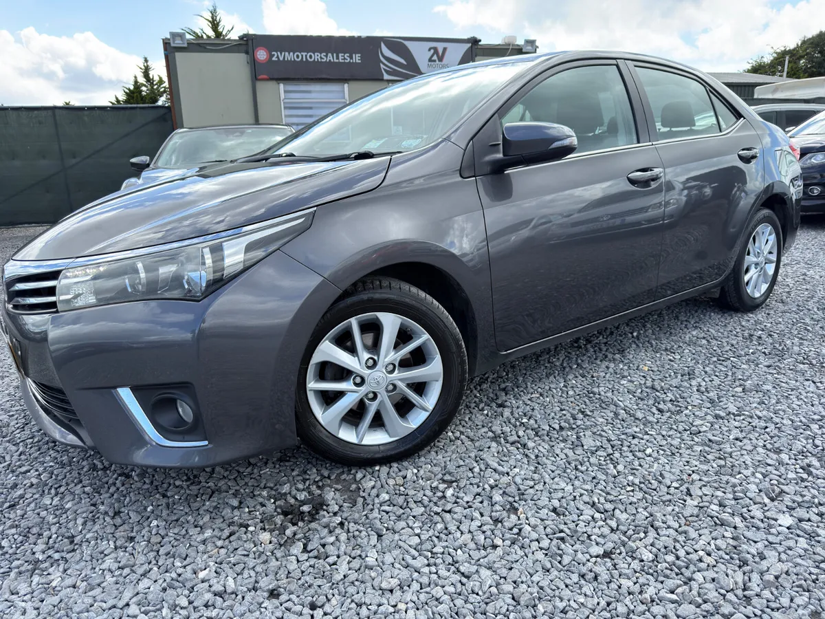 🔵 Toyota Corolla 1.4 D-4D LUNA 4DR FULL SERVICE - Image 2