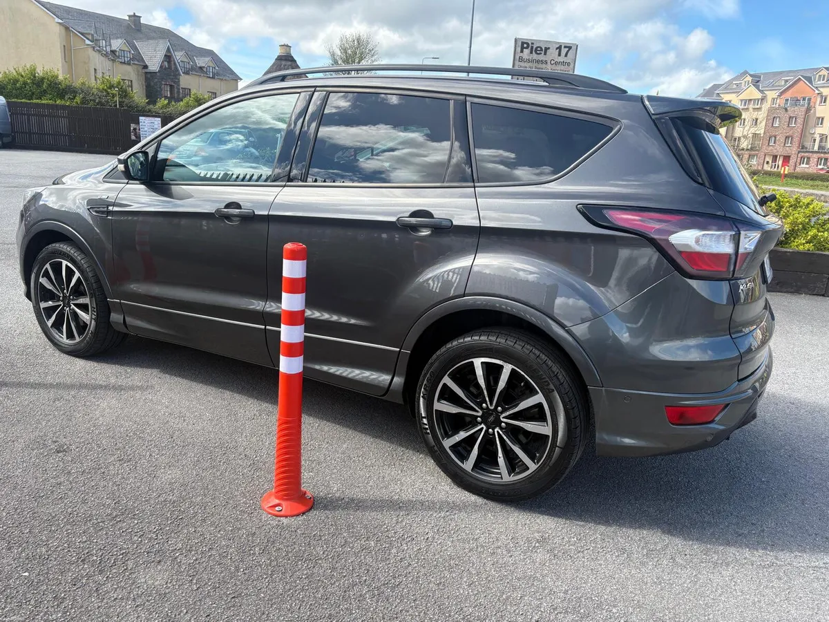 Ford Kuga 2017 - Image 4