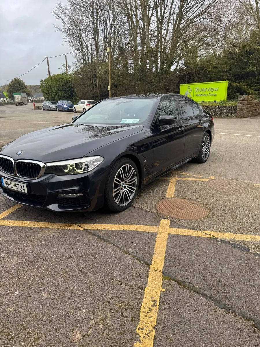 BMW 5 Series G30 530e M Sport Plug-in Hybrid Auto - Image 2