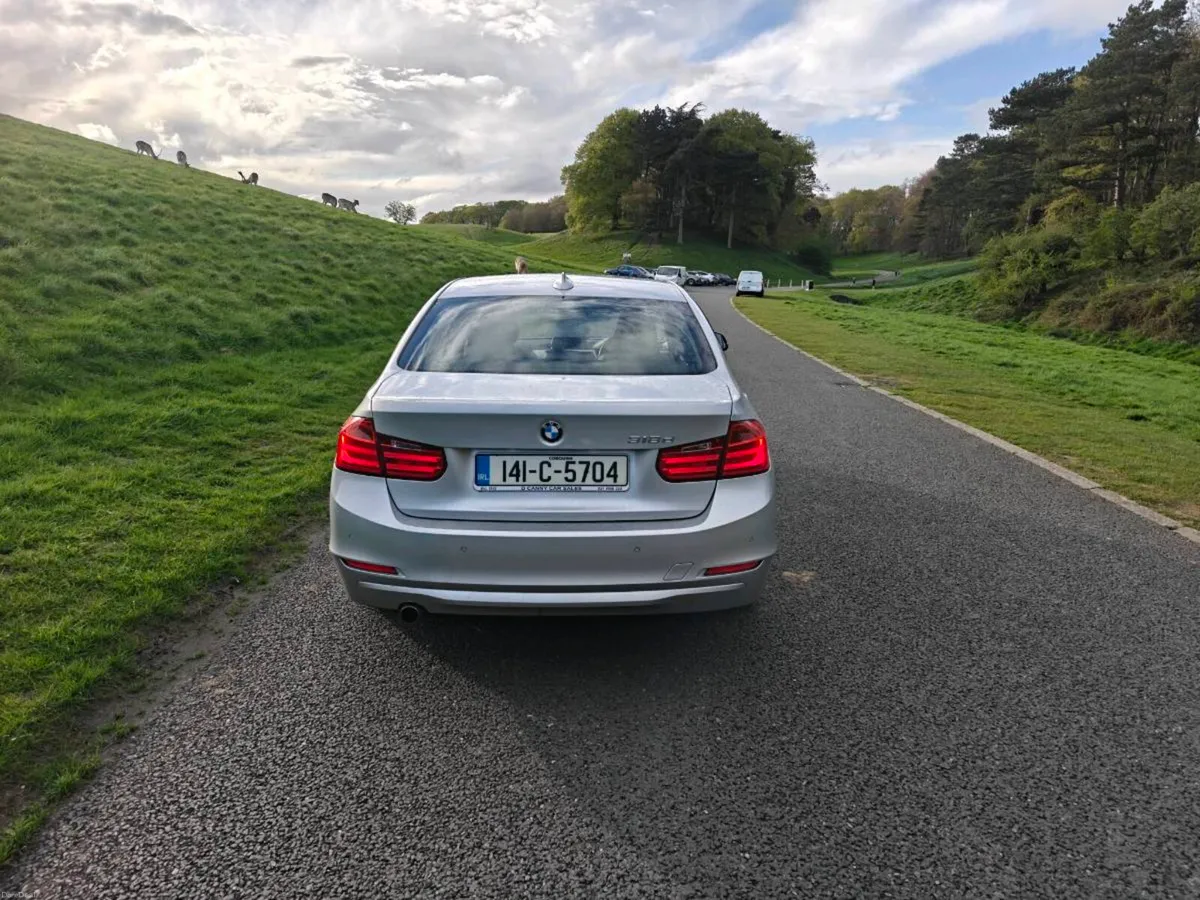 BMW 3-Series 2014 - Image 4