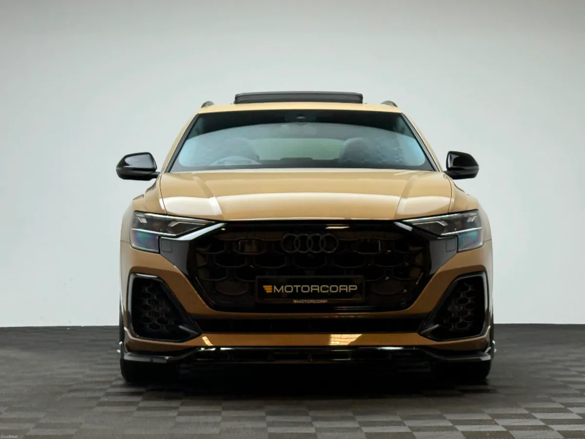 Audi Q8 S LINE 55 TFSI E BLACK EDITION - Image 2