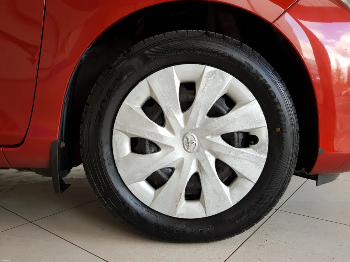 Toyota Yaris 1.0 Terra 4DR - Image 4