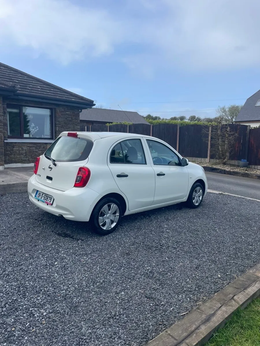 Nissan March - Image 3