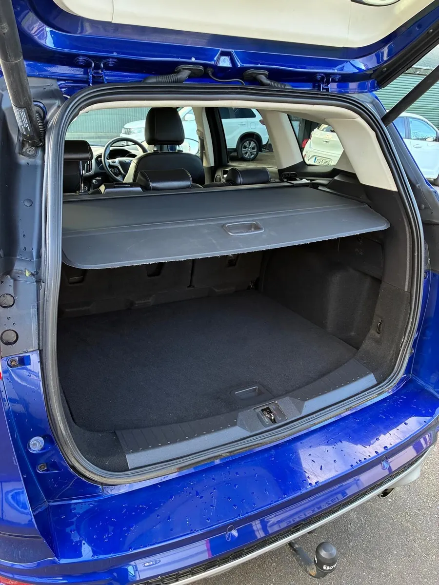 FORD KUGA TITANIUM SPORT AUTOMATIC - Image 3