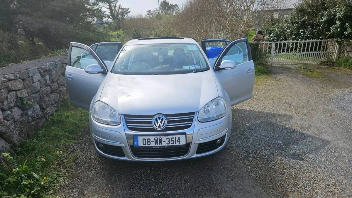 VW Jetta 1.9 TDI Auto - Image 1