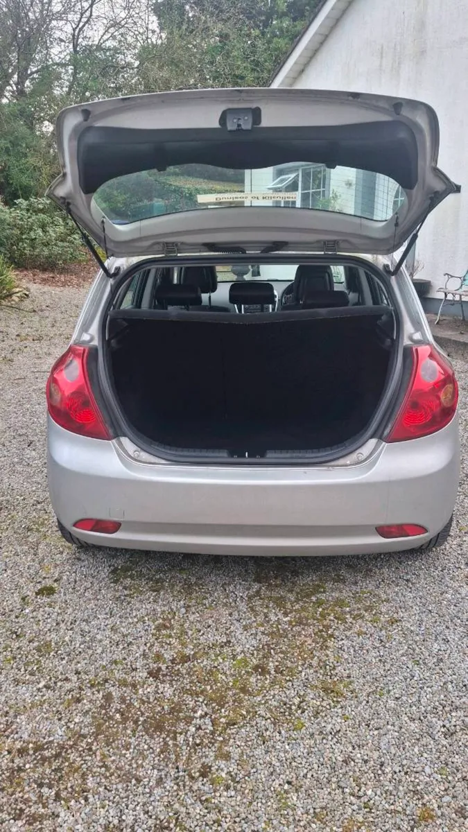 Kia Ceed (2010) - Image 4