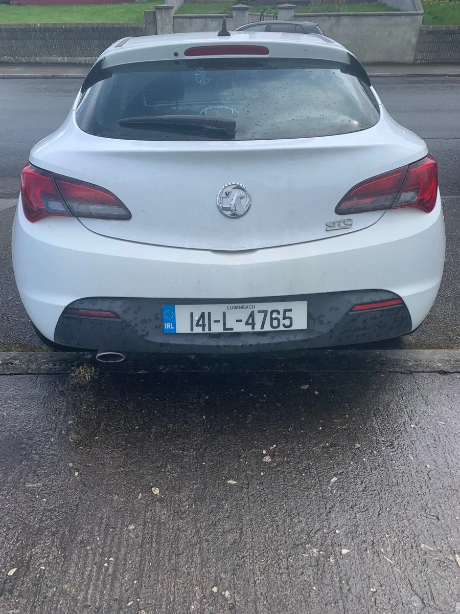 Vauxhall Astra 2014 - Image 4