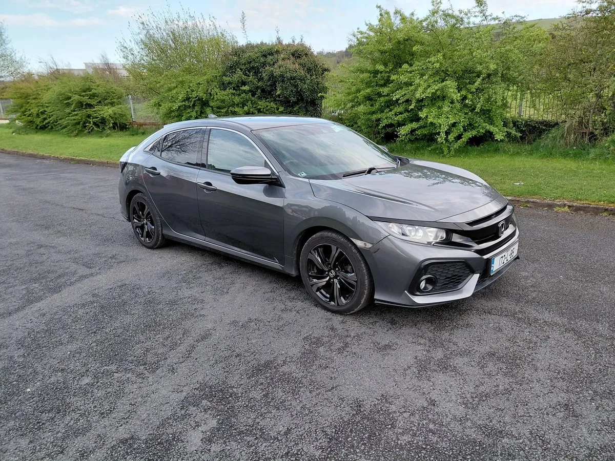 Honda Civic 2017 - Image 1