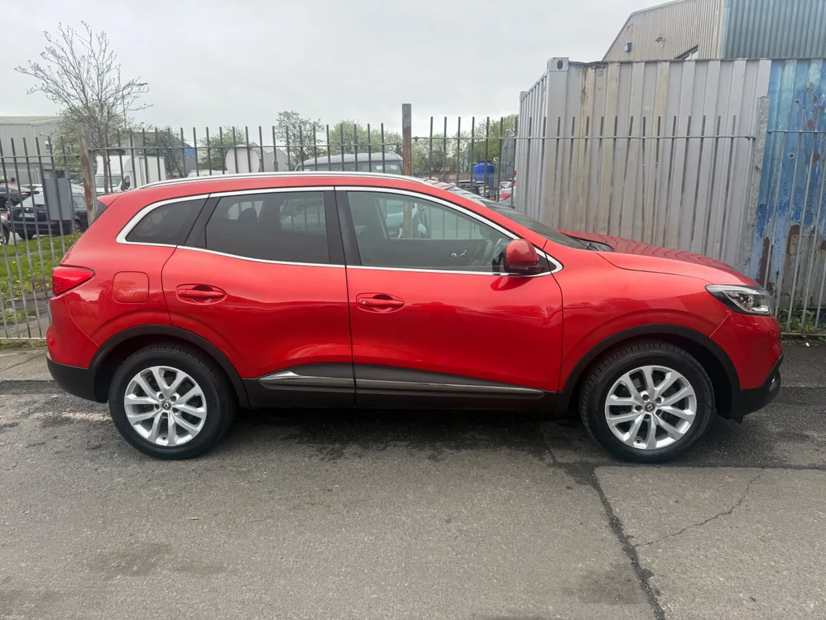 1.5 DCI AUTOMATIC LOW MILES - Image 2