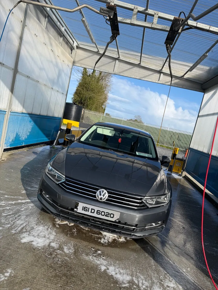 VW Passat 1.6 litre - Image 1