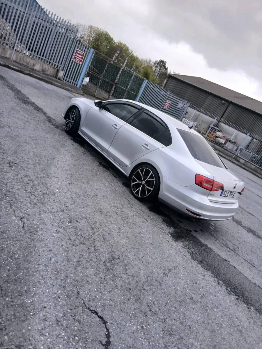 Volkswagen Jetta 2.0Gt Tdi 150hp - Image 3