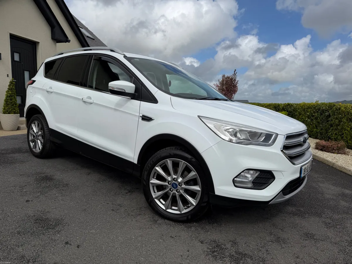 2019 (191)Ford Kuga 1.5 Diesel Titanium NCT 04/27 - Image 6