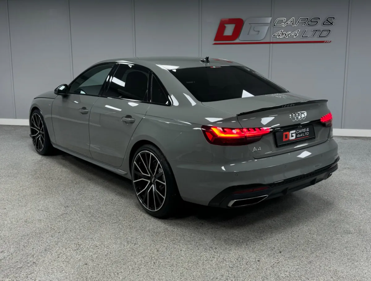 2021 Audi A4 2.0 35 TDI Black Edition Automatic - Image 5