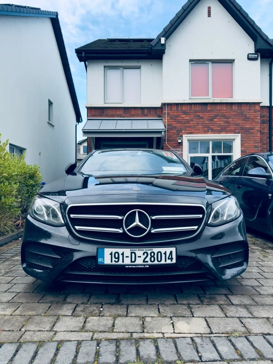 Mercedes-Benz E-Class E220d - Image 1