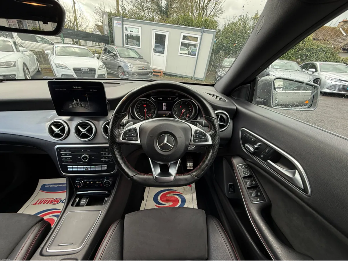 Mercedes-Benz CLA 162 // LOW MILAGE // CARPLAY AND - Image 4