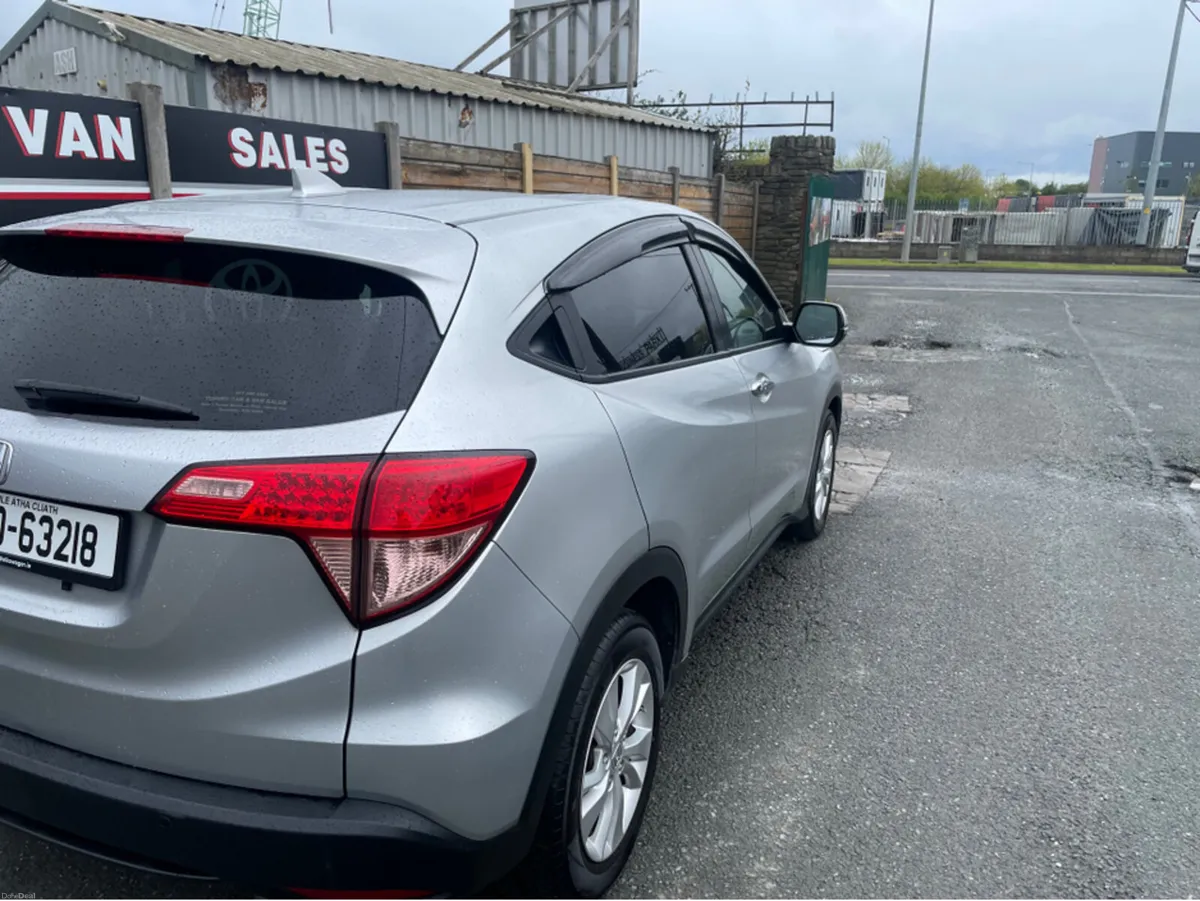 Honda Vezel DBA-RU1 5DR AUTOMATIC - Image 4