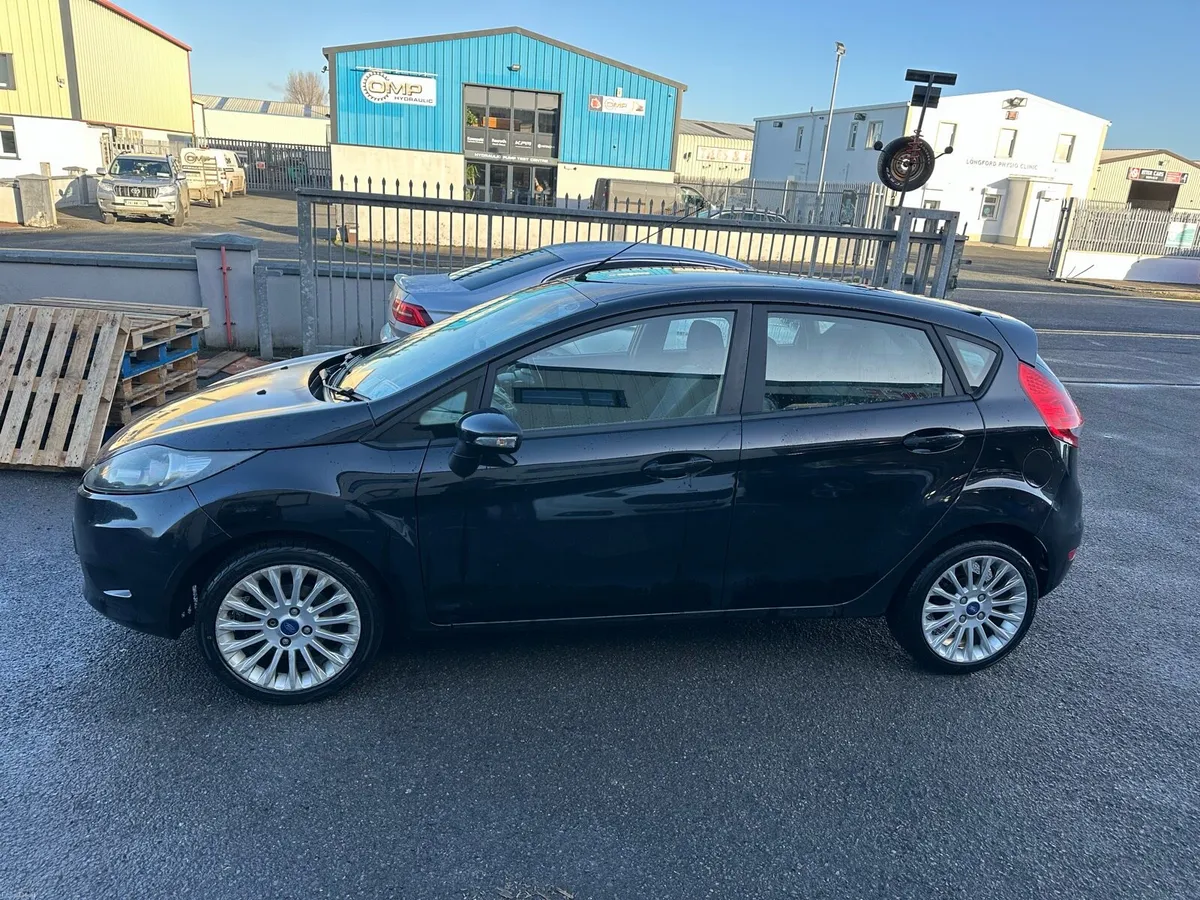 Ford fiesta - Image 3