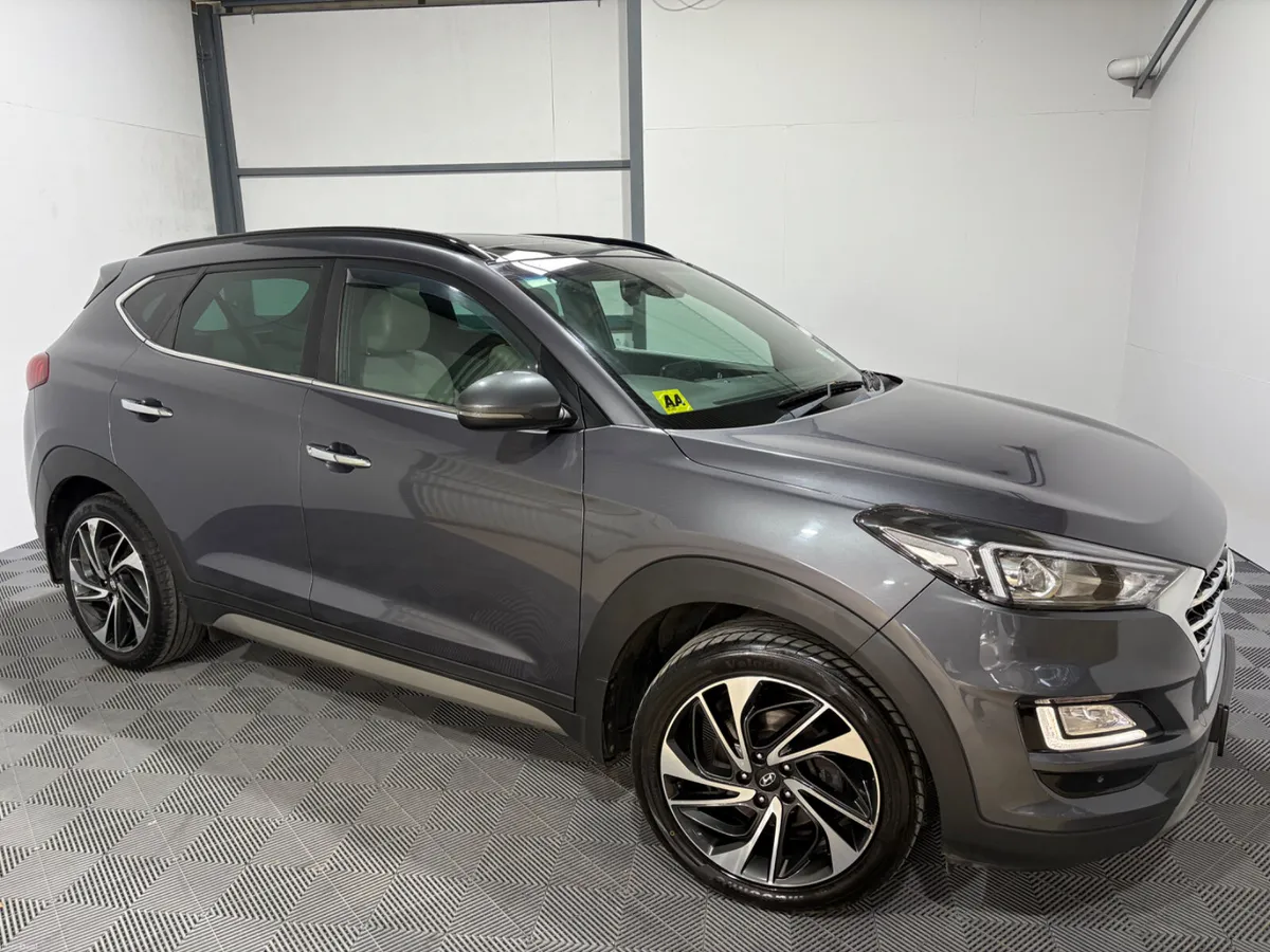 19 Hyundai Tucson Premium 1.6 CRDi 115Bhp - Image 3