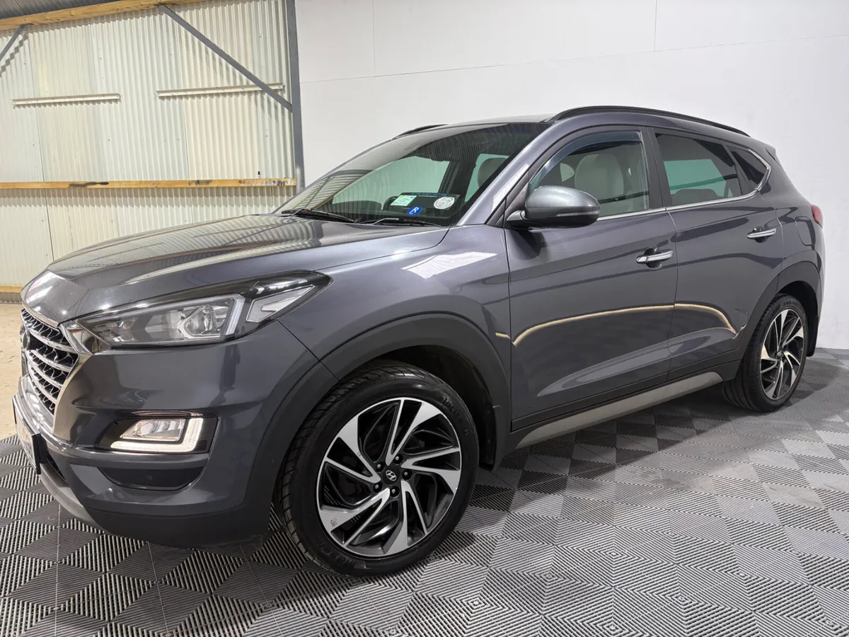 19 Hyundai Tucson Premium 1.6 CRDi 115Bhp - Image 4