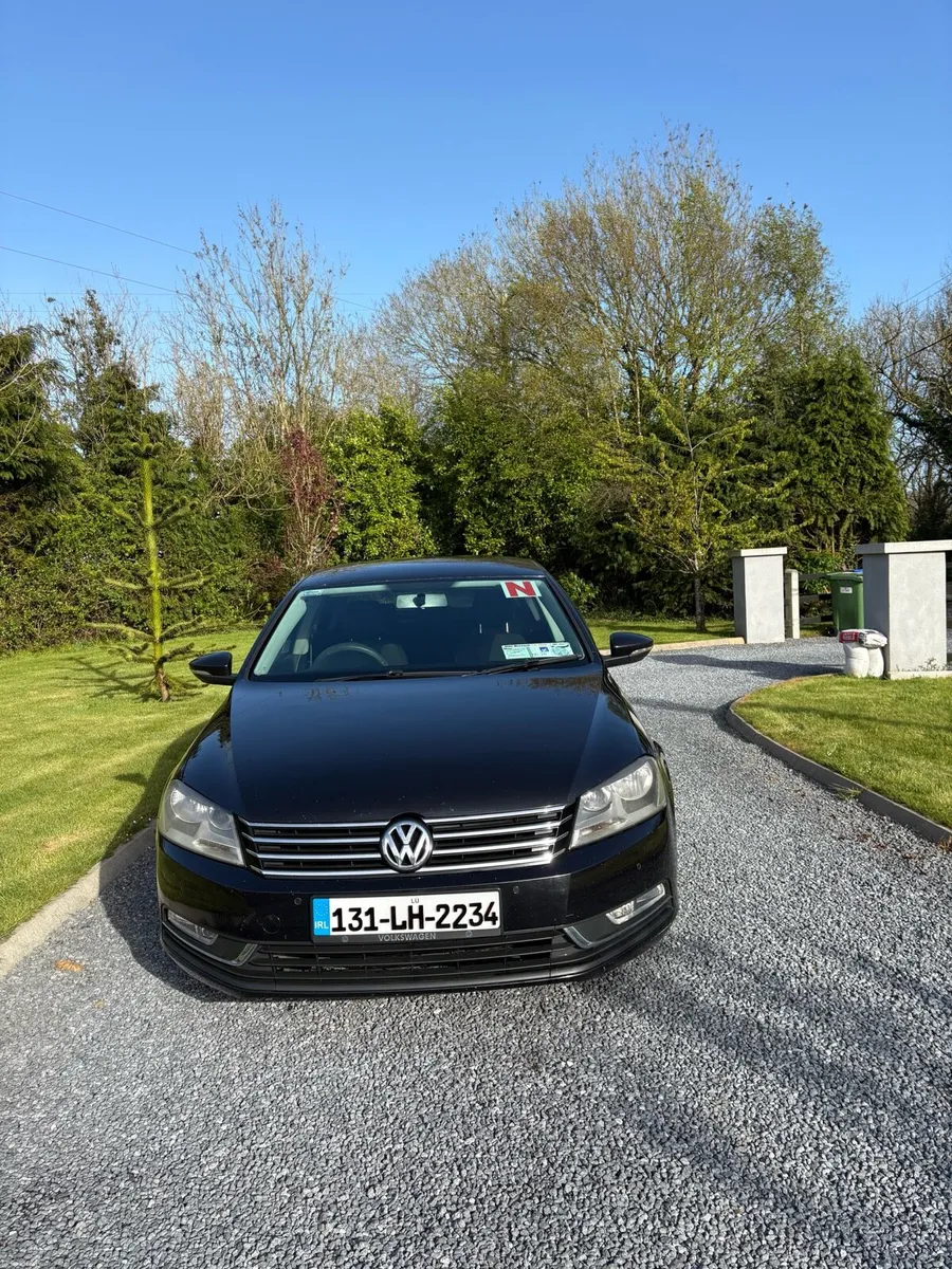 Volkswagen Passat - Image 2