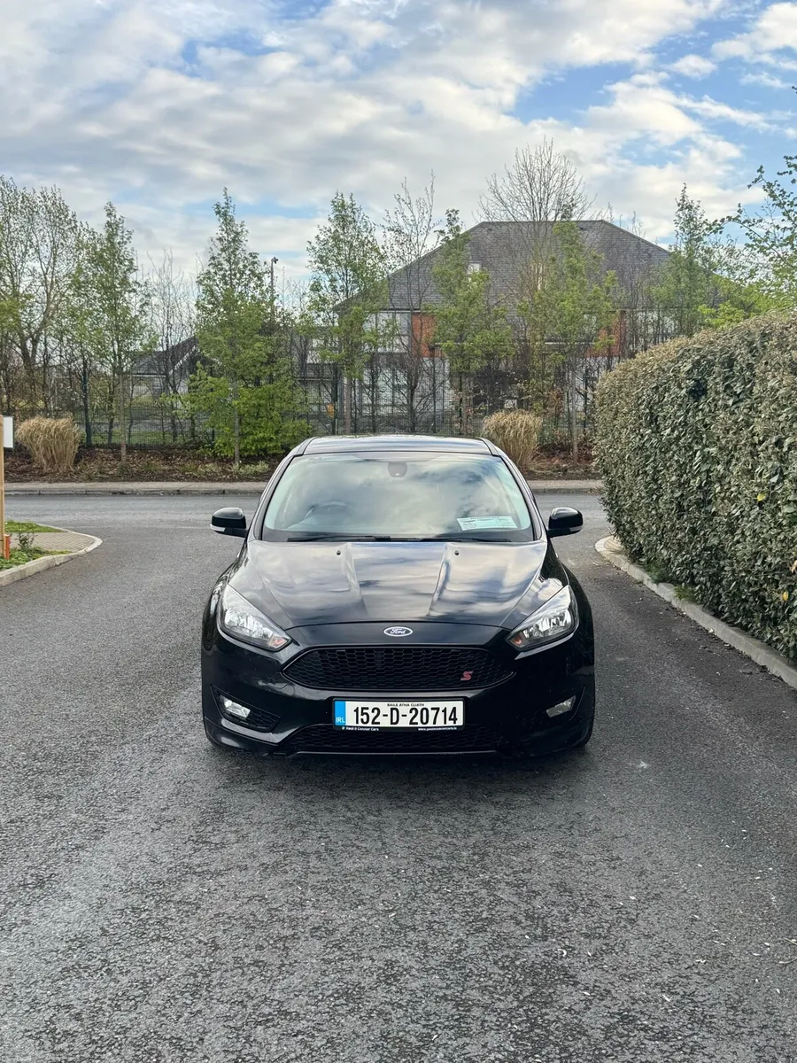 Ford Focus ST-line 2.0 Diesel 190bhp - Image 3