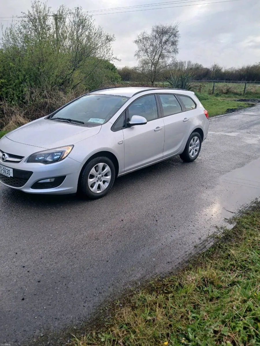 OPEL ASTRA ESTATE 1.6 DIESEL NEW NCT TODAY 5/27 - Image 1