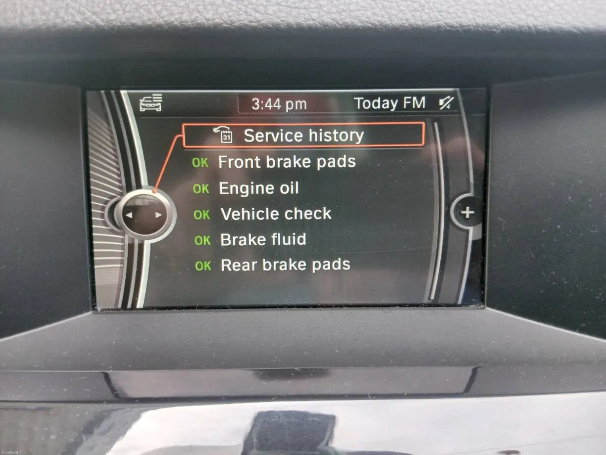 2011 BMW 520D BUISINESS AUTOMATIC - Image 2