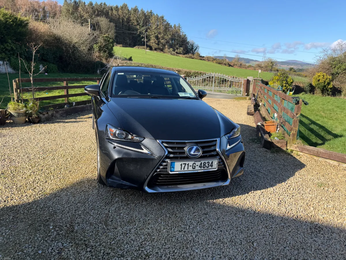 Lexus IS 300H Saloon 2017 Lovely Car - Image 3